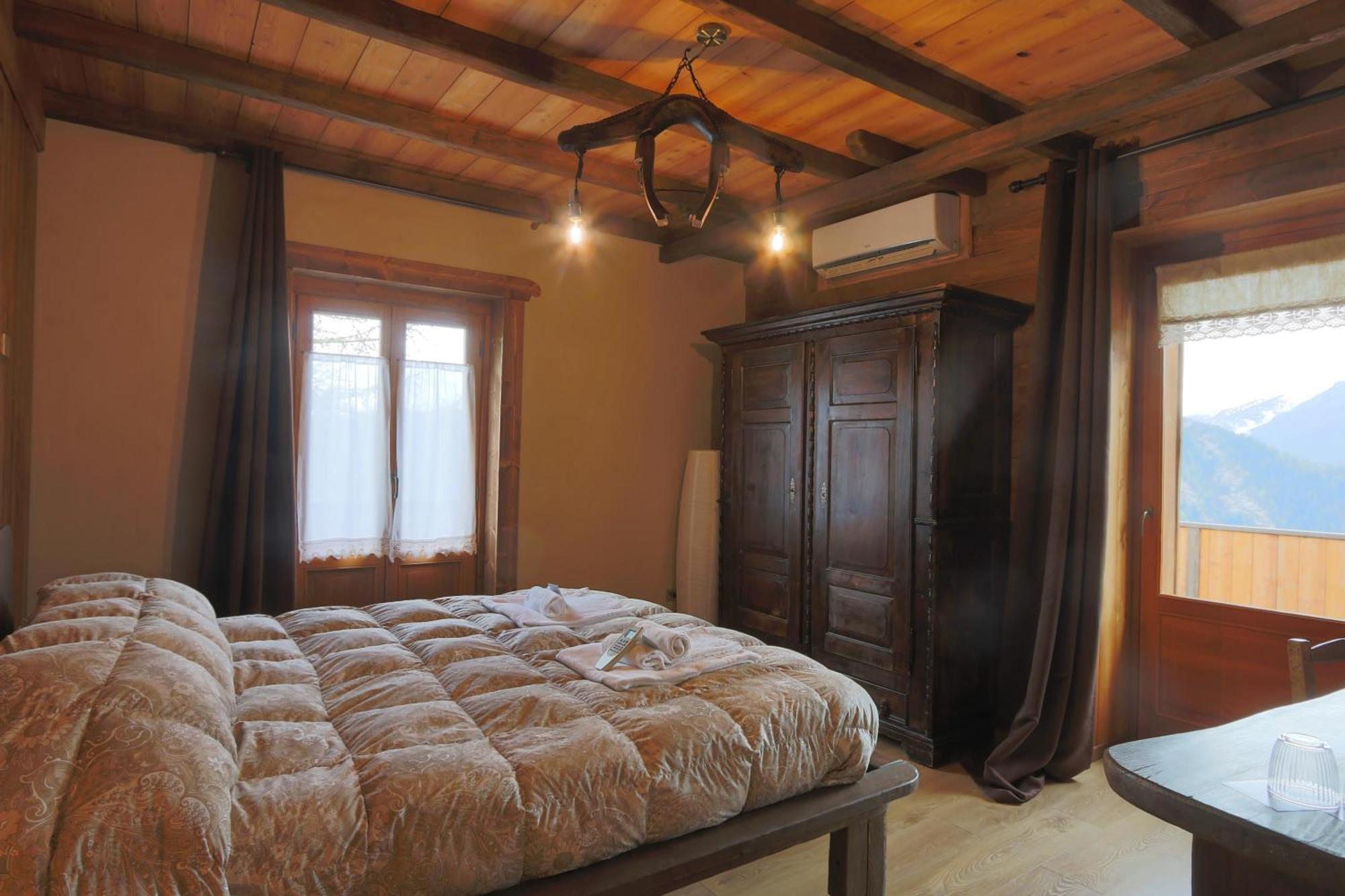 Lou Subric Otel Stroppo Dış mekan fotoğraf